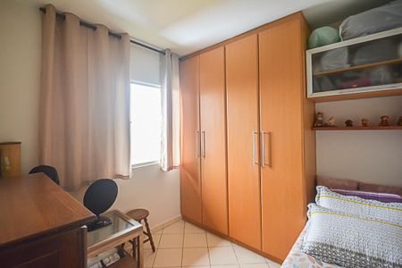 Apartamento à venda com 56m², 2 quartos e 1 vagaQuarto 2