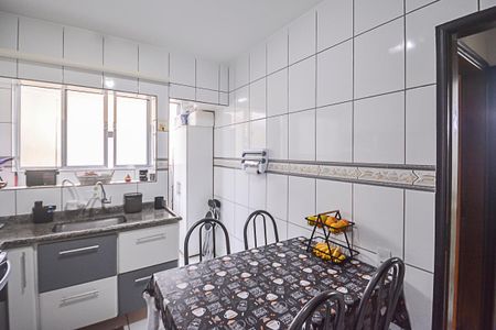 Apartamento à venda com 56m², 2 quartos e 1 vagaCozinha