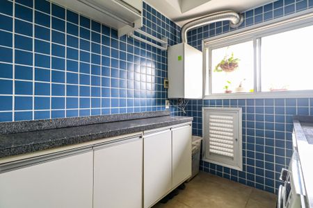 Apartamento à venda com 234m², 4 quartos e 3 vagasLavanderia