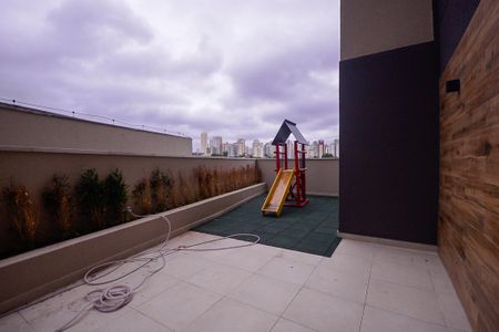 Apartamento à venda com 61m², 3 quartos e 1 vaga Apartamento à venda com 61m², 3 quartos e 1 vagaÁrea comum - Playground