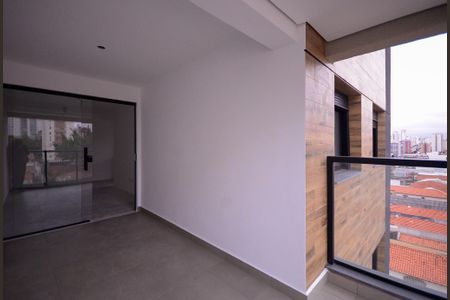 Apartamento à venda com 61m², 3 quartos e 1 vaga Apartamento à venda com 61m², 3 quartos e 1 vagaVaranda da Sala/Cozinha