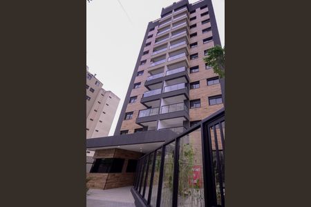 Apartamento à venda com 61m², 3 quartos e 1 vaga Apartamento à venda com 61m², 3 quartos e 1 vagaFachada