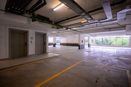 Apartamento à venda com 61m², 3 quartos e 1 vaga Apartamento à venda com 61m², 3 quartos e 1 vagaÁrea comum - Garagem