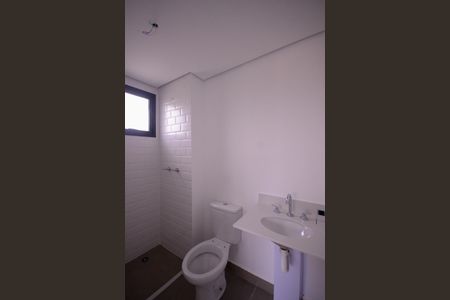 Apartamento à venda com 61m², 3 quartos e 1 vaga Apartamento à venda com 61m², 3 quartos e 1 vagaBanheiro da Suíte
