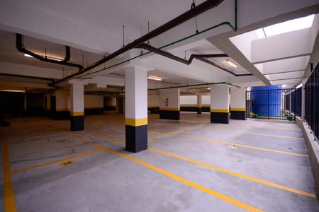 Apartamento à venda com 61m², 3 quartos e 1 vaga Apartamento à venda com 61m², 3 quartos e 1 vagaÁrea comum - Garagem
