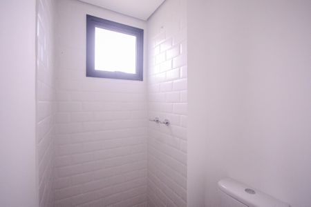 Apartamento à venda com 61m², 3 quartos e 1 vaga Apartamento à venda com 61m², 3 quartos e 1 vagaBanheiro da Suíte