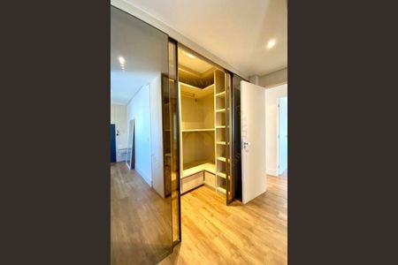 Apartamento à venda com 3 quartos, 130m² em Itaim Bibi, São Paulo