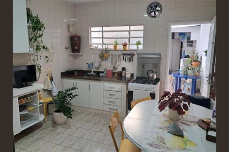 Casa à venda com 2 quartos, 107m² em Vila Cruzeiro, São Paulo