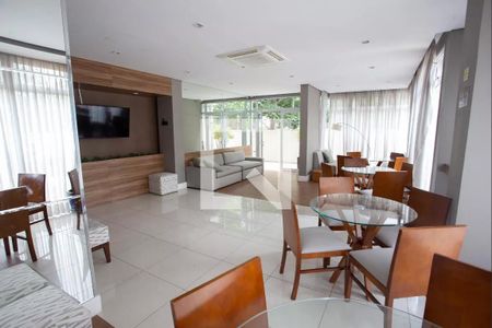 Apartamento à venda com 92m², 2 quartos e 2 vagas Apartamento à venda com 92m², 2 quartos e 2 vagasSalão de Festas