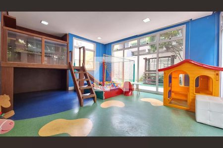 Apartamento à venda com 92m², 2 quartos e 2 vagas Apartamento à venda com 92m², 2 quartos e 2 vagasBrinquedoteca