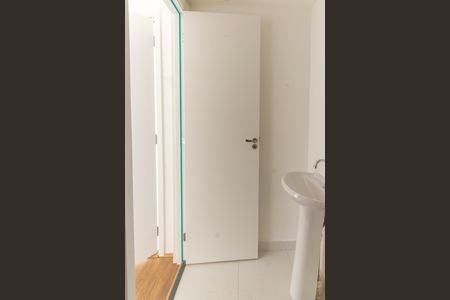 Apartamento para alugar com 27m², 1 quarto e sem vaga Apartamento para alugar com 27m², 1 quarto e sem vagaBanheiro Social