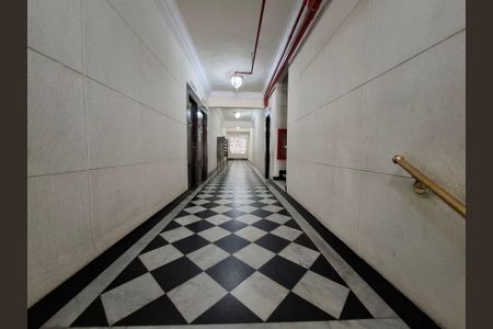 Apartamento à venda com 107m², 3 quartos e sem vaga Apartamento à venda com 107m², 3 quartos e sem vagaHall de Entrada