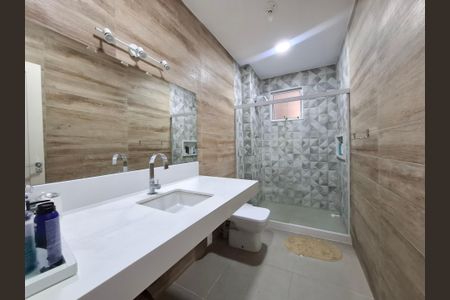 Apartamento à venda com 107m², 3 quartos e sem vaga Apartamento à venda com 107m², 3 quartos e sem vagaBanheiro