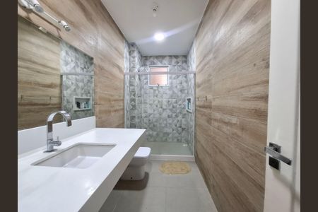 Apartamento à venda com 107m², 3 quartos e sem vaga Apartamento à venda com 107m², 3 quartos e sem vagaBanheiro