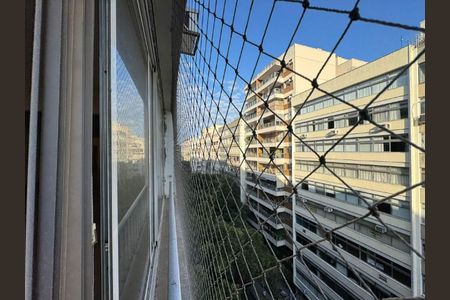 Apartamento à venda com 220m², 4 quartos e 2 vagas