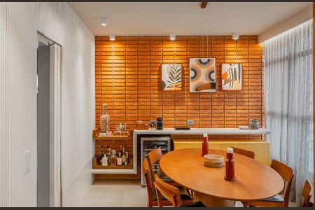 Apartamento à venda com 4 quartos, 226m² em Pompeia, São Paulo