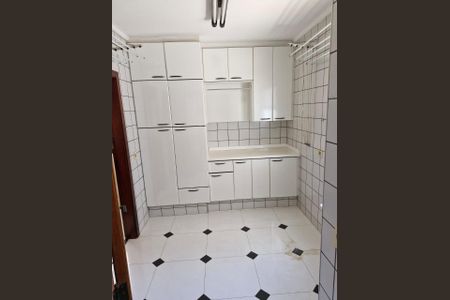 Apartamento à venda com 165m², 4 quartos e 1 vaga