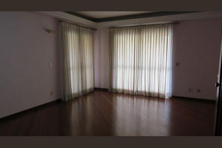Apartamento à venda com 4 quartos, 165m² em Cambuí, Campinas