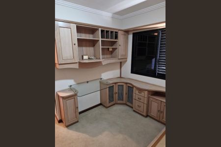 Apartamento à venda com 165m², 4 quartos e 1 vaga