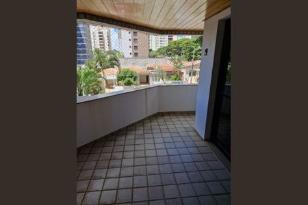 Apartamento à venda com 165m², 4 quartos e 1 vaga