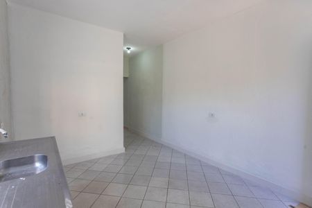 Cozinha de casa para alugar com 1 quarto, 50m² em Piraporinha, Diadema