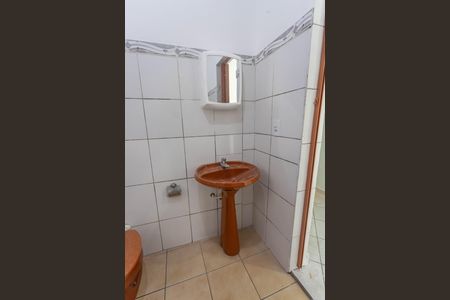 Banheiro de casa para alugar com 1 quarto, 50m² em Piraporinha, Diadema