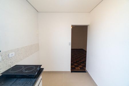Cozinha de casa para alugar com 1 quarto, 30m² em Jabaquara, São Paulo