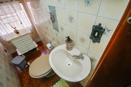 Casa à venda com 130m², 3 quartos e 2 vagas Casa à venda com 130m², 3 quartos e 2 vagasLavabo