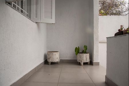 Casa à venda com 120m², 2 quartos e 5 vagasEntrada