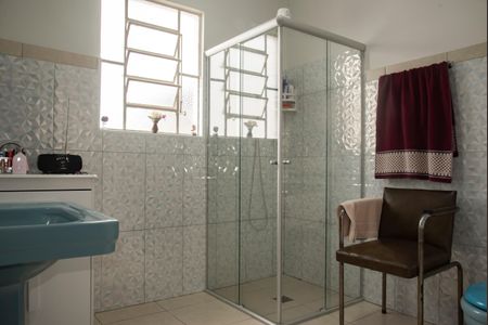 Casa à venda com 120m², 2 quartos e 5 vagasBanheiro