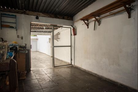 Casa à venda com 120m², 2 quartos e 5 vagasGaragem
