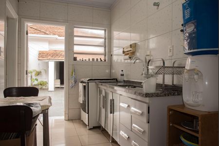 Casa à venda com 120m², 2 quartos e 5 vagasEdícula
