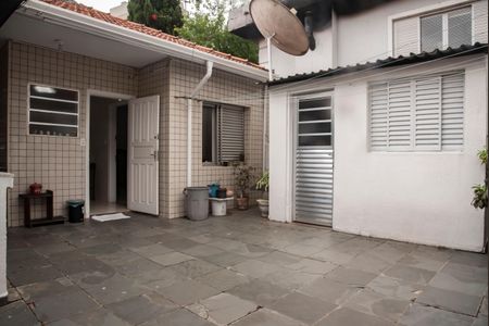 Casa à venda com 120m², 2 quartos e 5 vagasQuintal