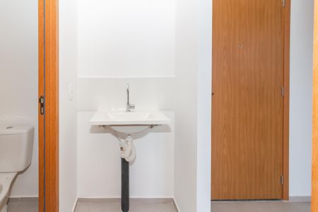 Apartamento à venda com 37m², 2 quartos e sem vaga Apartamento à venda com 37m², 2 quartos e sem vagaBanheiro