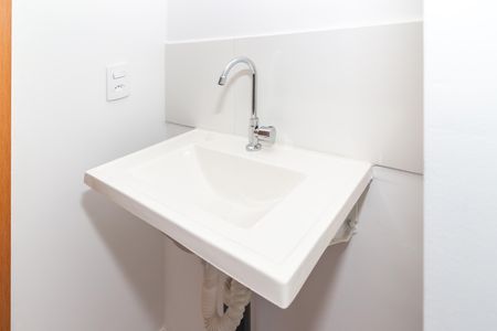 Apartamento à venda com 37m², 2 quartos e sem vaga Apartamento à venda com 37m², 2 quartos e sem vagaBanheiro