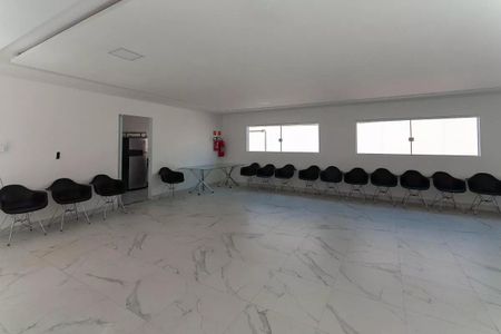 Apartamento à venda com 37m², 2 quartos e sem vaga Apartamento à venda com 37m², 2 quartos e sem vagaÁrea comum - Salão de festas