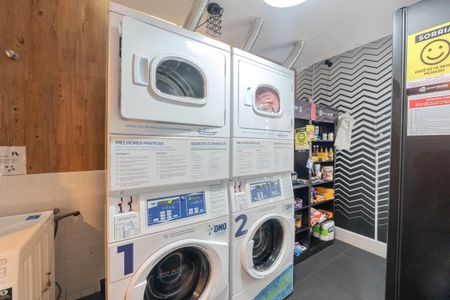 Studio à venda com 33m², 1 quarto e 1 vaga Studio à venda com 33m², 1 quarto e 1 vagaÁrea de Serviço