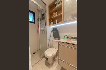 Studio à venda com 33m², 1 quarto e 1 vaga Studio à venda com 33m², 1 quarto e 1 vagaBanheiro