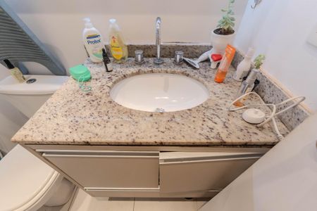 Studio à venda com 33m², 1 quarto e 1 vaga Studio à venda com 33m², 1 quarto e 1 vagaBanheiro