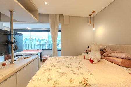 Studio à venda com 33m², 1 quarto e 1 vaga Studio à venda com 33m², 1 quarto e 1 vagaQuarto