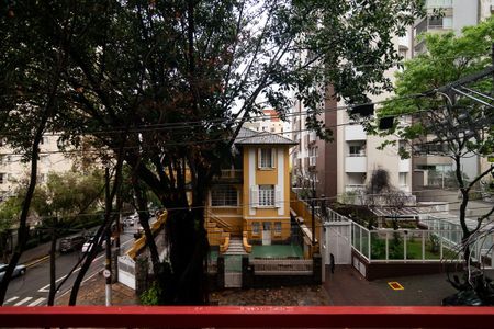 Sala - Vista de apartamento para alugar com 2 quartos, 110m² em Liberdade, São Paulo