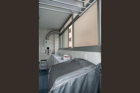 Apartamento para alugar com 110m², 2 quartos e 1 vagaÁrea de Serviço