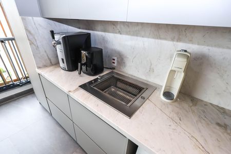 Apartamento à venda com 94m², 2 quartos e 2 vagas Apartamento à venda com 94m², 2 quartos e 2 vagasCozinha
