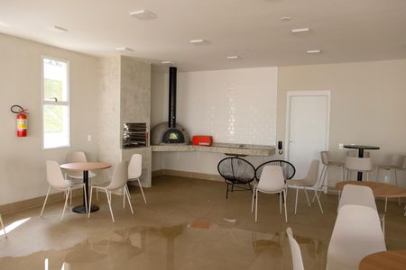 Apartamento à venda com 46m², 2 quartos e 1 vaga Apartamento à venda com 46m², 2 quartos e 1 vagaÁrea comum - Salão de festas