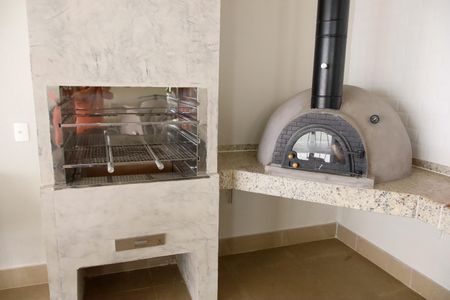 Apartamento à venda com 46m², 2 quartos e 1 vaga Apartamento à venda com 46m², 2 quartos e 1 vagaÁrea comum - Churrasqueira