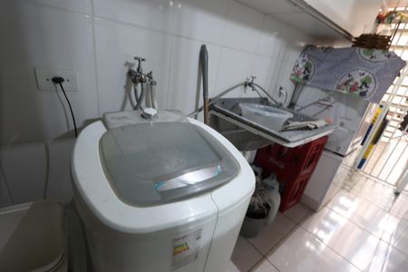 Casa à venda com 150m², 3 quartos e 1 vagaLavanderia