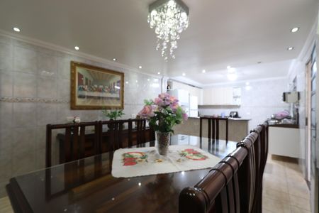 Casa à venda com 150m², 3 quartos e 1 vagaCopa