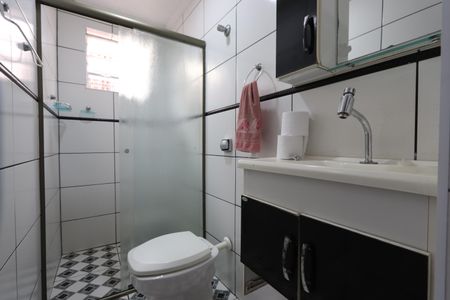 Casa à venda com 150m², 3 quartos e 1 vagaCasa 2 - Banheiro social