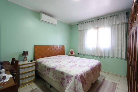 Casa à venda com 150m², 3 quartos e 1 vagaQuarto 1