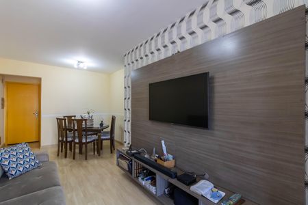 Sala de apartamento à venda com 3 quartos, 78m² em Vila Rosalia, Guarulhos